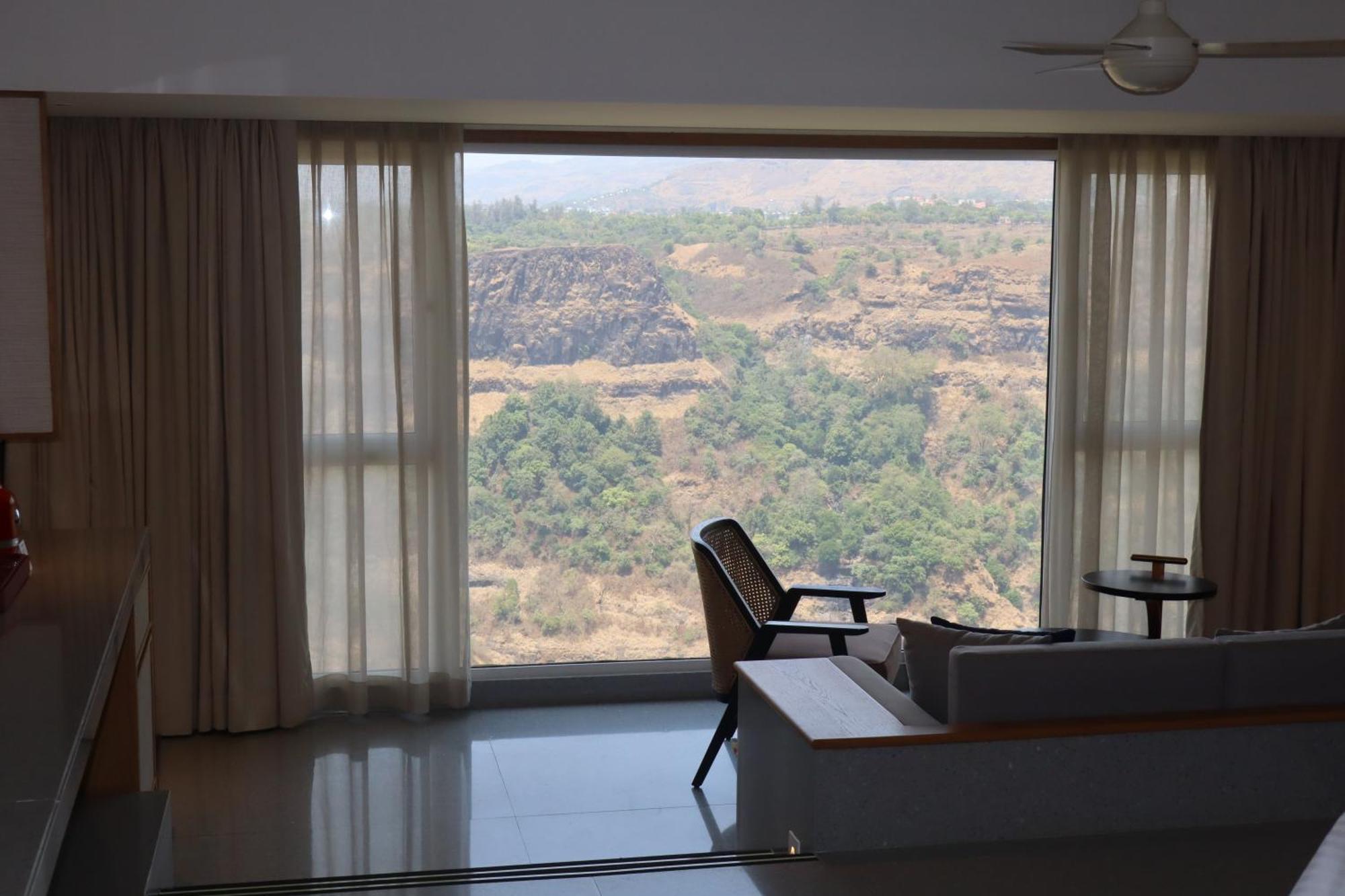 The Dukes Retreat Khandala Lonavala Exteriör bild